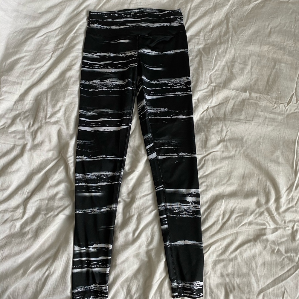 90 Degree leggings